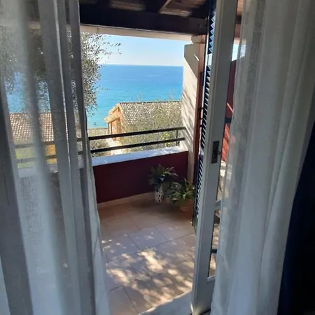 アパート Sea View Ermini